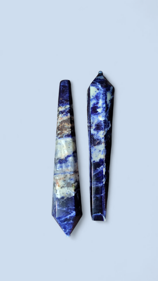 Sodalite Wand (Geode)