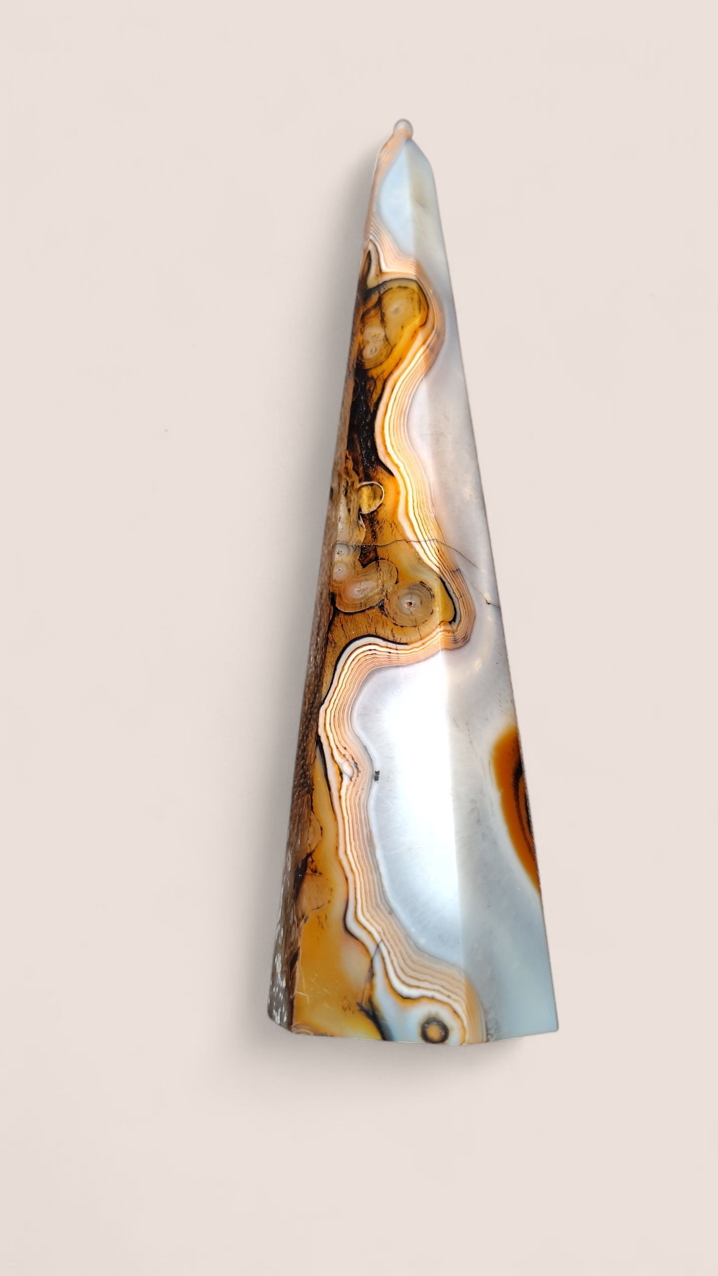 Black/Orange Agate with Quartz